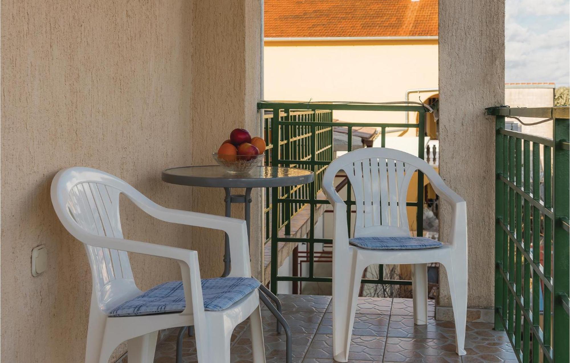 Beautiful Apartment In Raslina With Wifi Eksteriør bilde